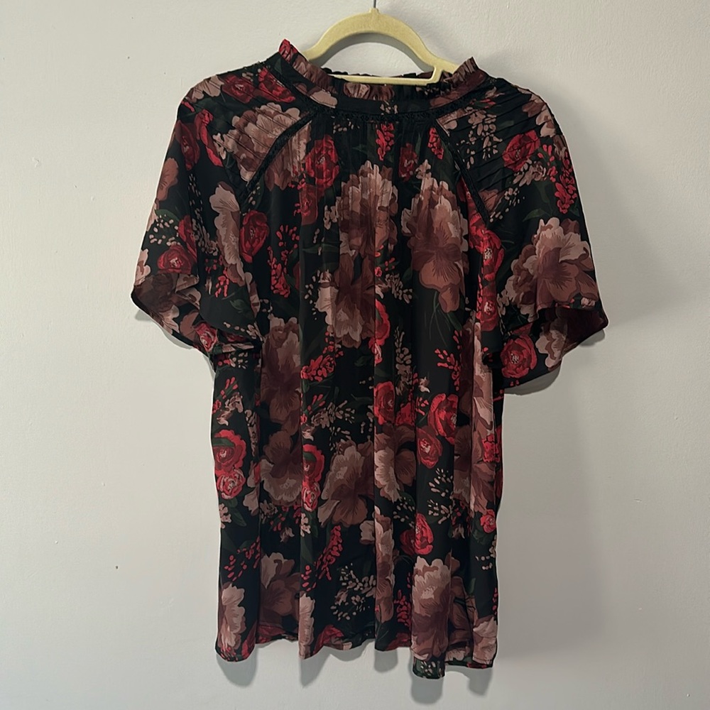 Torrid Shirt Sleeve Floral Blouse Sz2X
